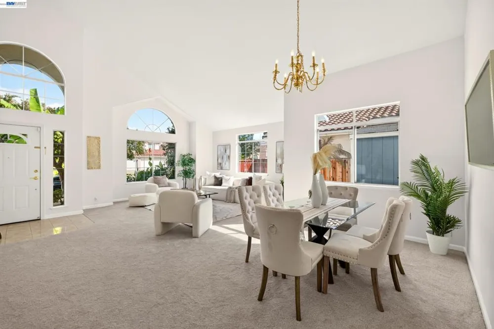 2556 Monte Lindo Ct San Jose, CA 95121