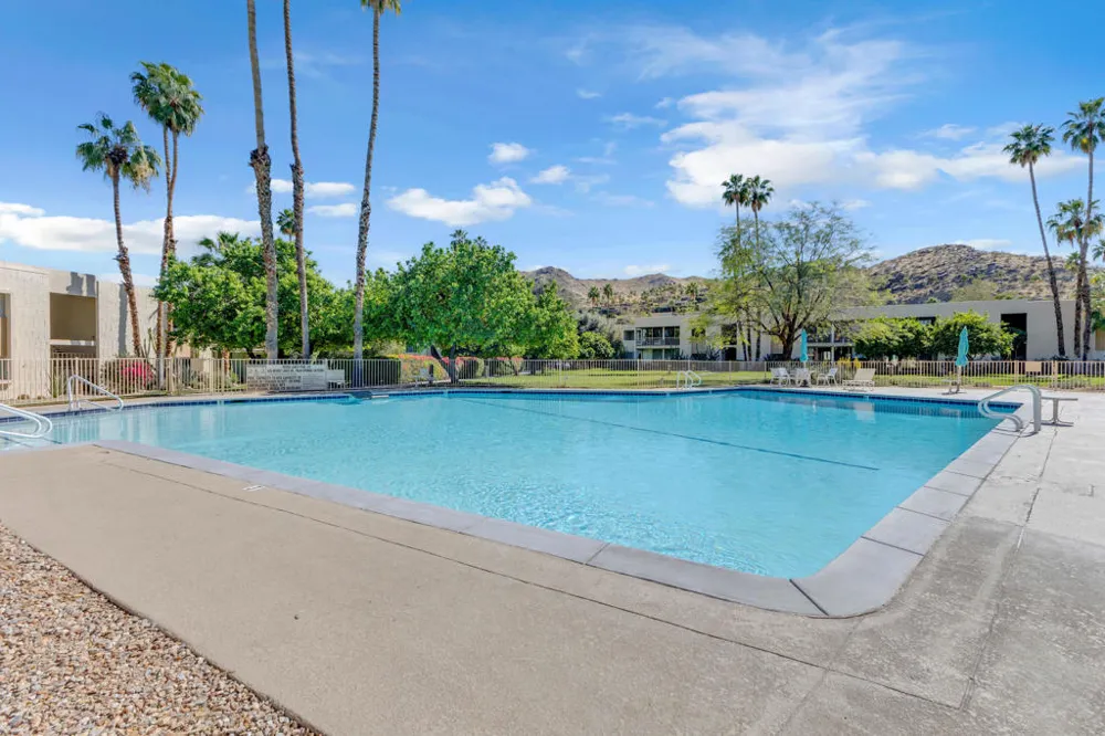 465 Desert Lakes Drive Palm Springs, CA 92264