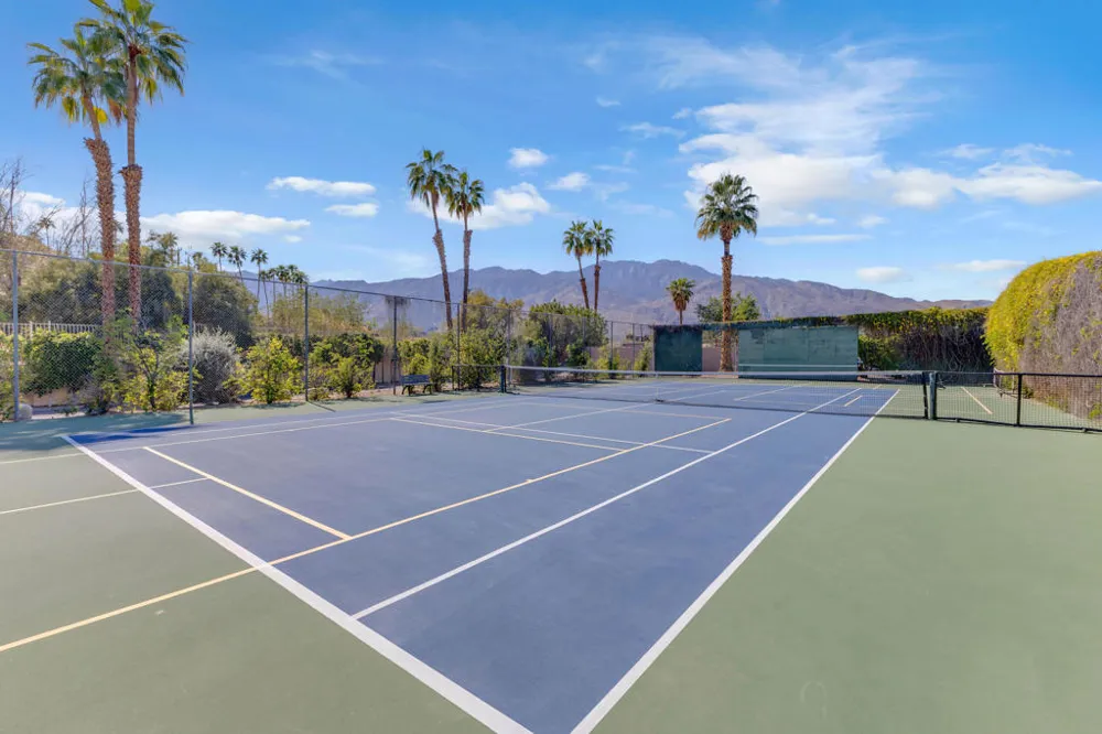 465 Desert Lakes Drive Palm Springs, CA 92264
