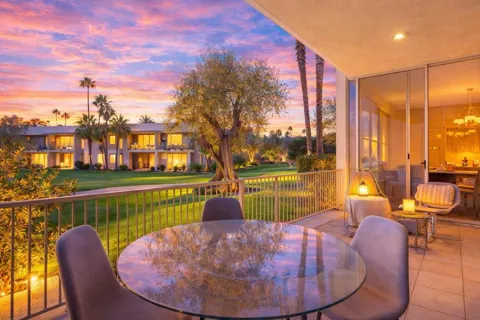 465 Desert Lakes Drive