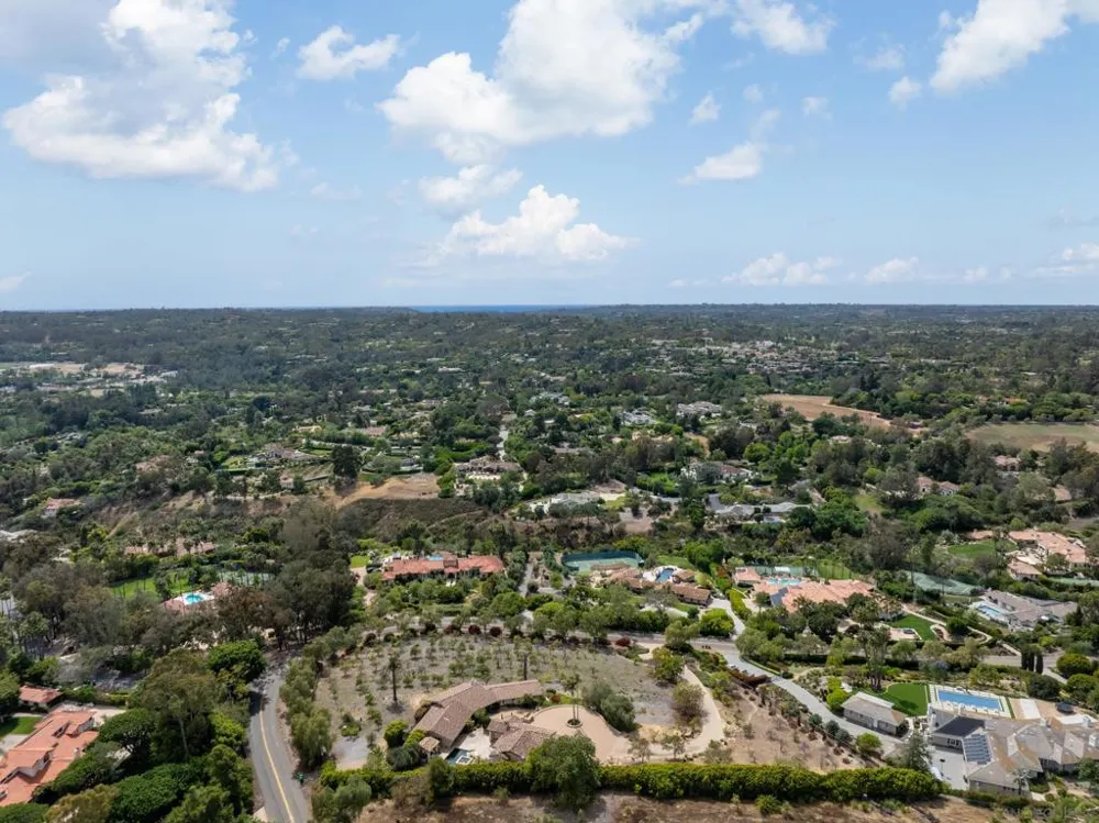 6858 Las Colinas Rancho Santa Fe, CA 92067