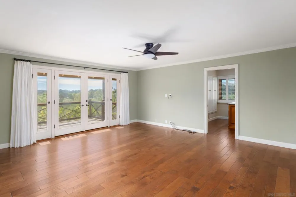 6858 Las Colinas Rancho Santa Fe, CA 92067