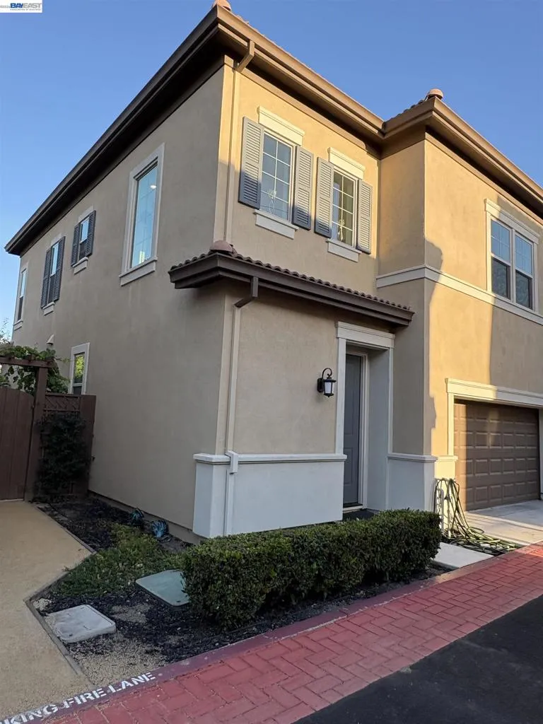 1230 S Ross Ct Mountain House, CA 95391