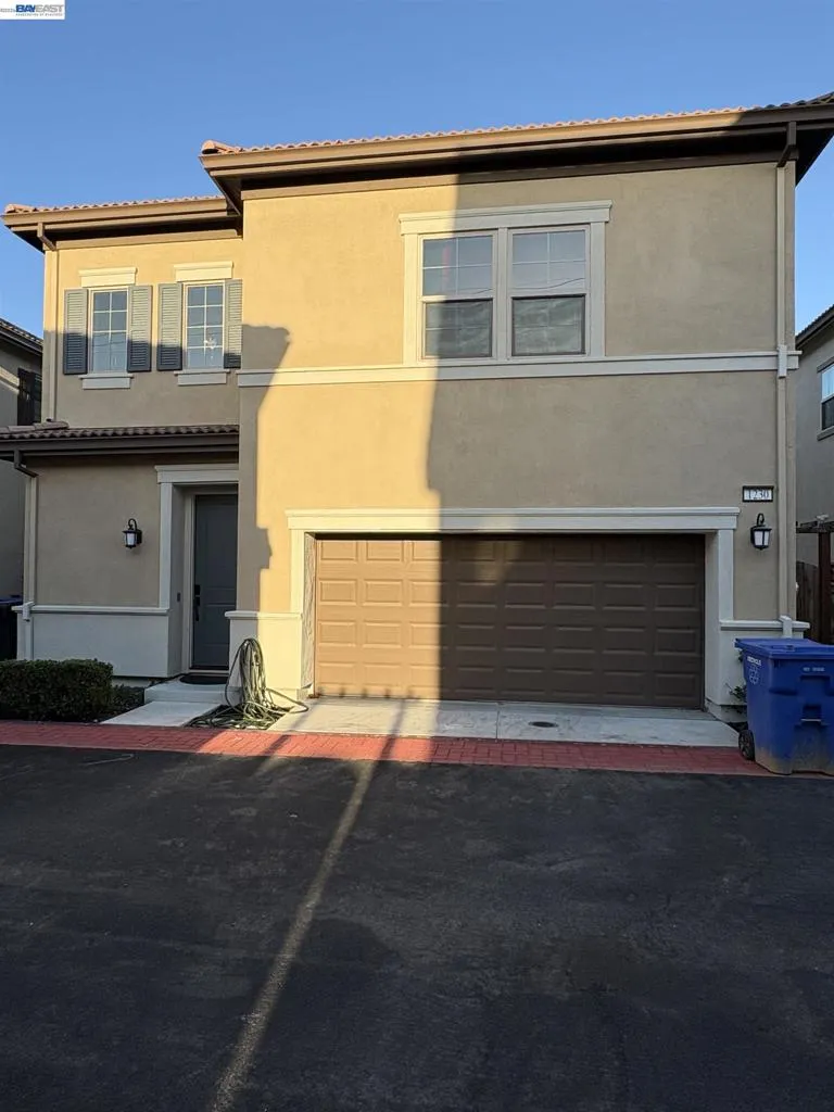 1230 S Ross Ct Mountain House, CA 95391