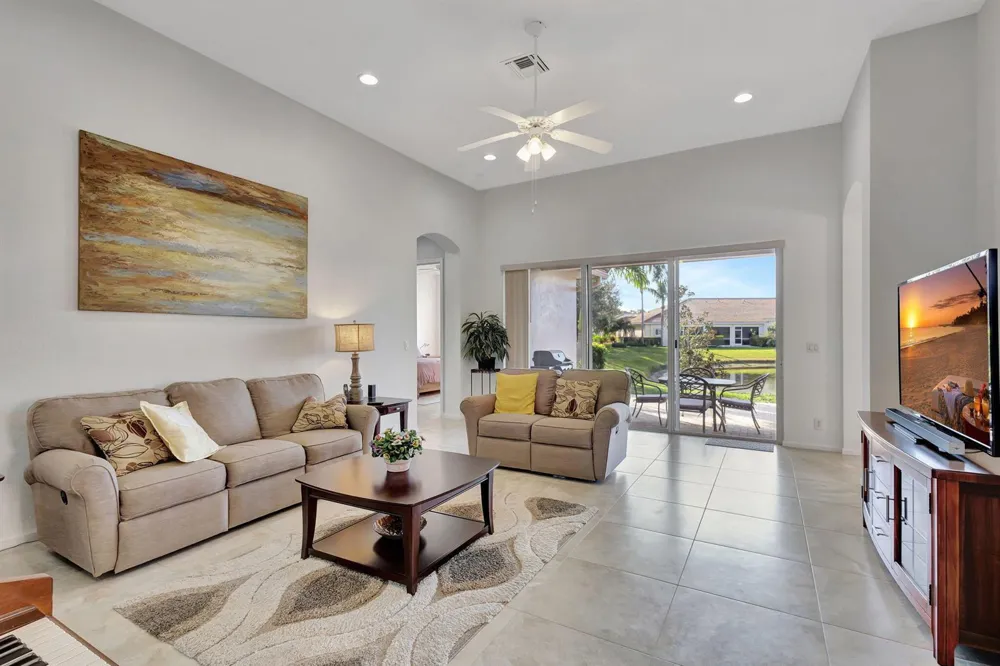 2305 Sailfish Cove Drive West Palm Beach, FL 33411