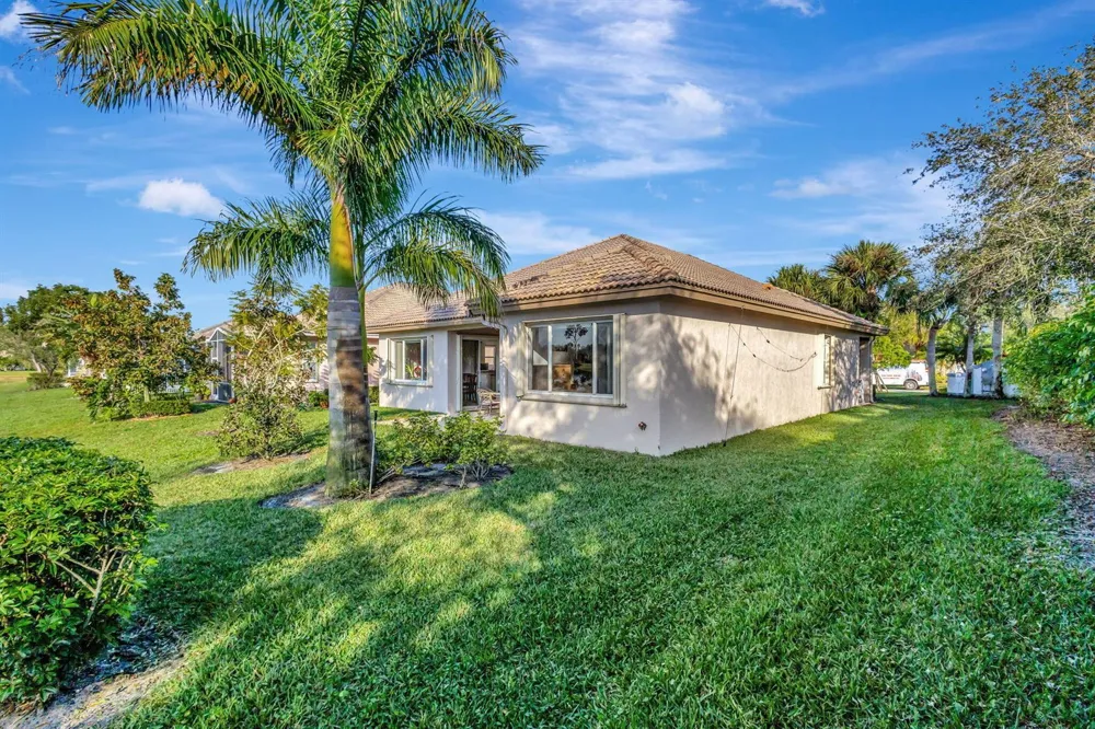 2305 Sailfish Cove Drive West Palm Beach, FL 33411
