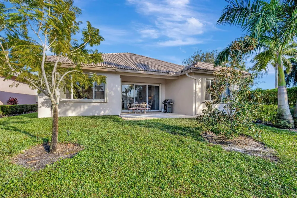 2305 Sailfish Cove Drive West Palm Beach, FL 33411