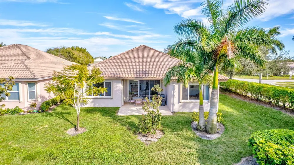 2305 Sailfish Cove Drive West Palm Beach, FL 33411