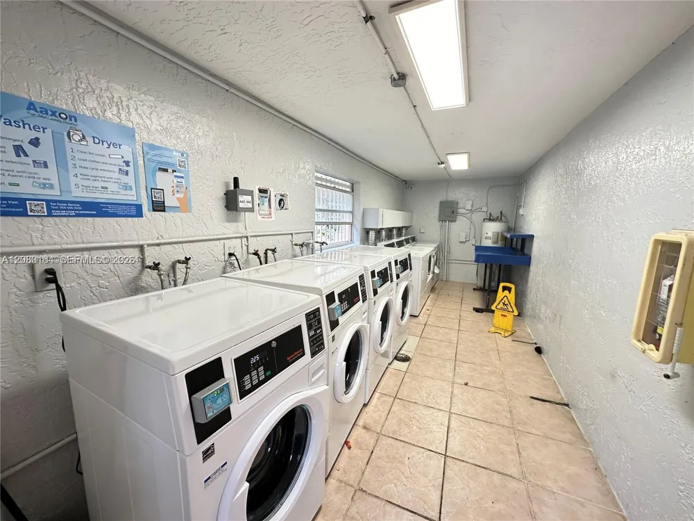 101 NE 41st St #G116 Oakland Park, FL 33334
