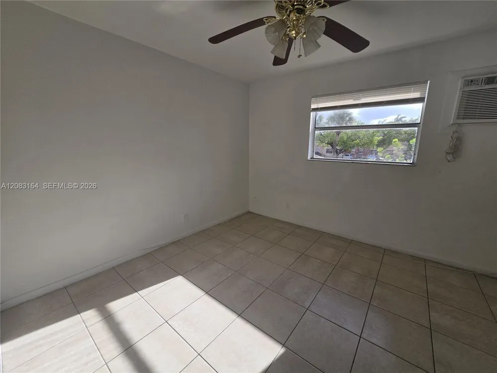 101 NE 41st St #G116 Oakland Park, FL 33334