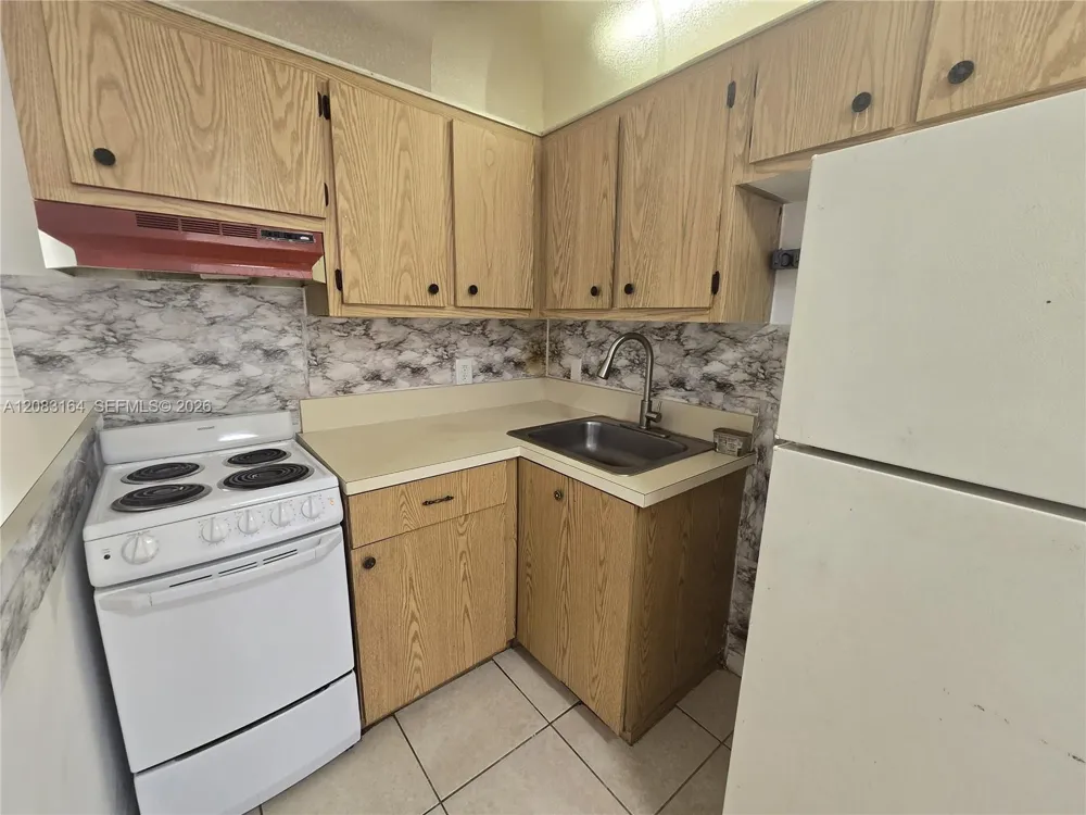 101 NE 41st St #G116 Oakland Park, FL 33334