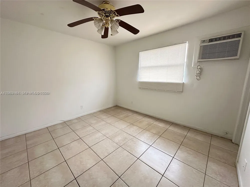 101 NE 41st St #G116 Oakland Park, FL 33334
