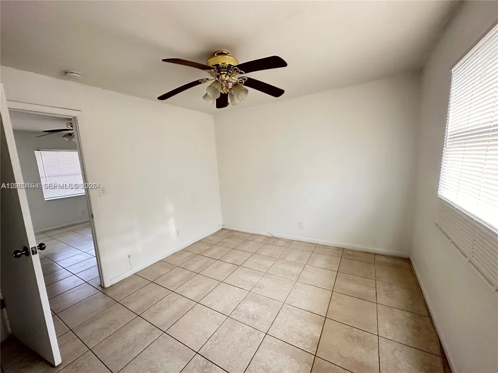 101 NE 41st St #G116 Oakland Park, FL 33334