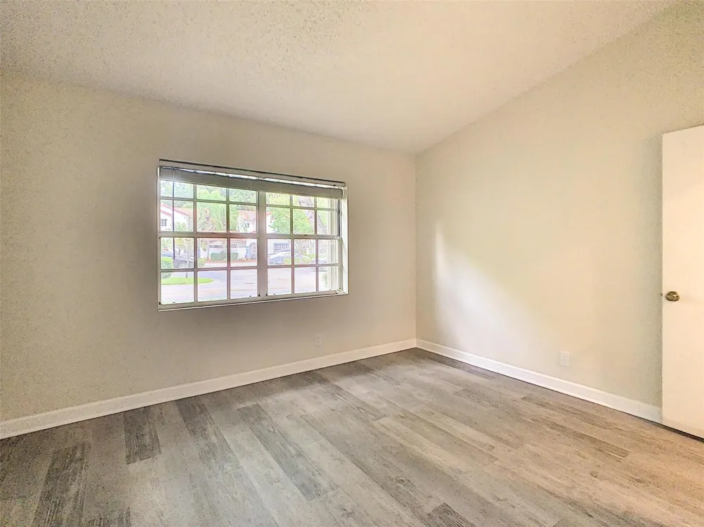 1370 COTTONWOOD CIRCLE #18-3 Weston, FL 33326