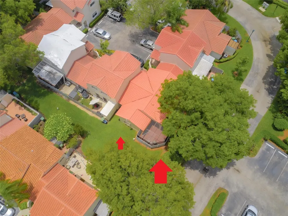 1370 COTTONWOOD CIRCLE #18-3 Weston, FL 33326