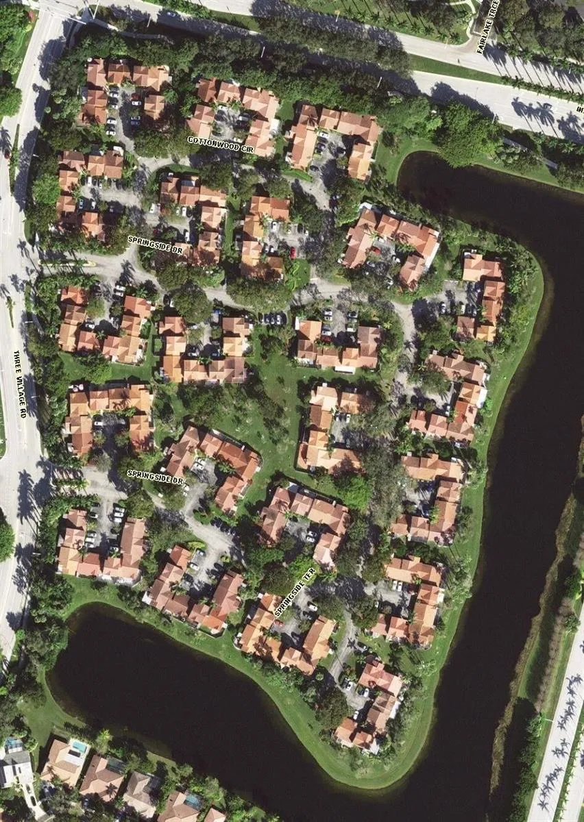 1370 COTTONWOOD CIRCLE #18-3 Weston, FL 33326