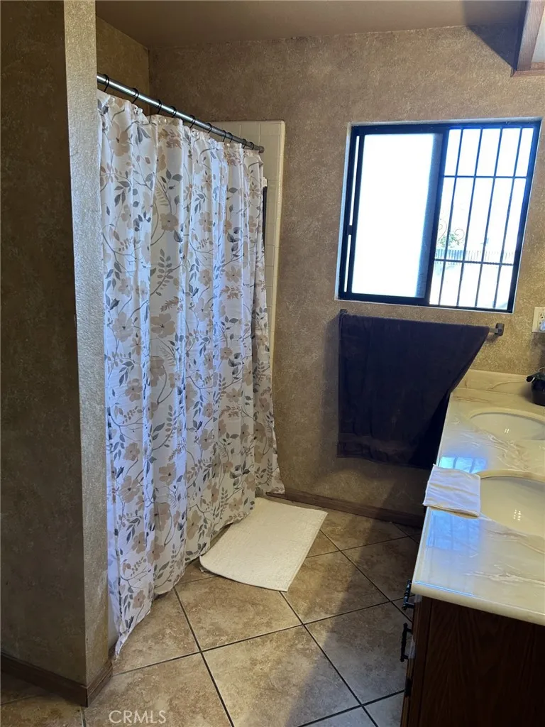 4098 Bordeaux Hemet, CA 92544