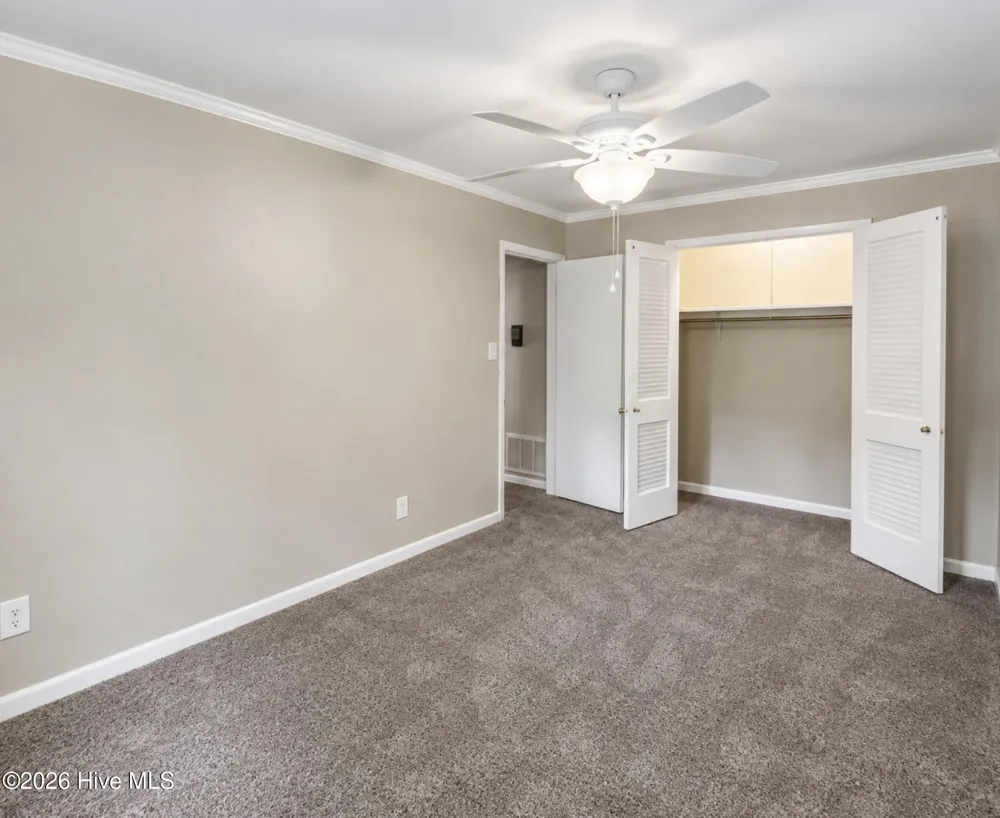 1405 Overlook Drive Greenville, NC 27858
