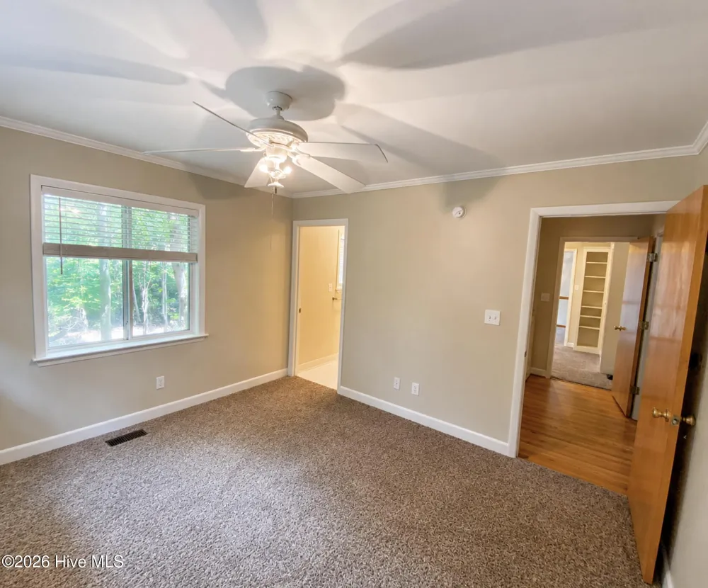 1405 Overlook Drive Greenville, NC 27858