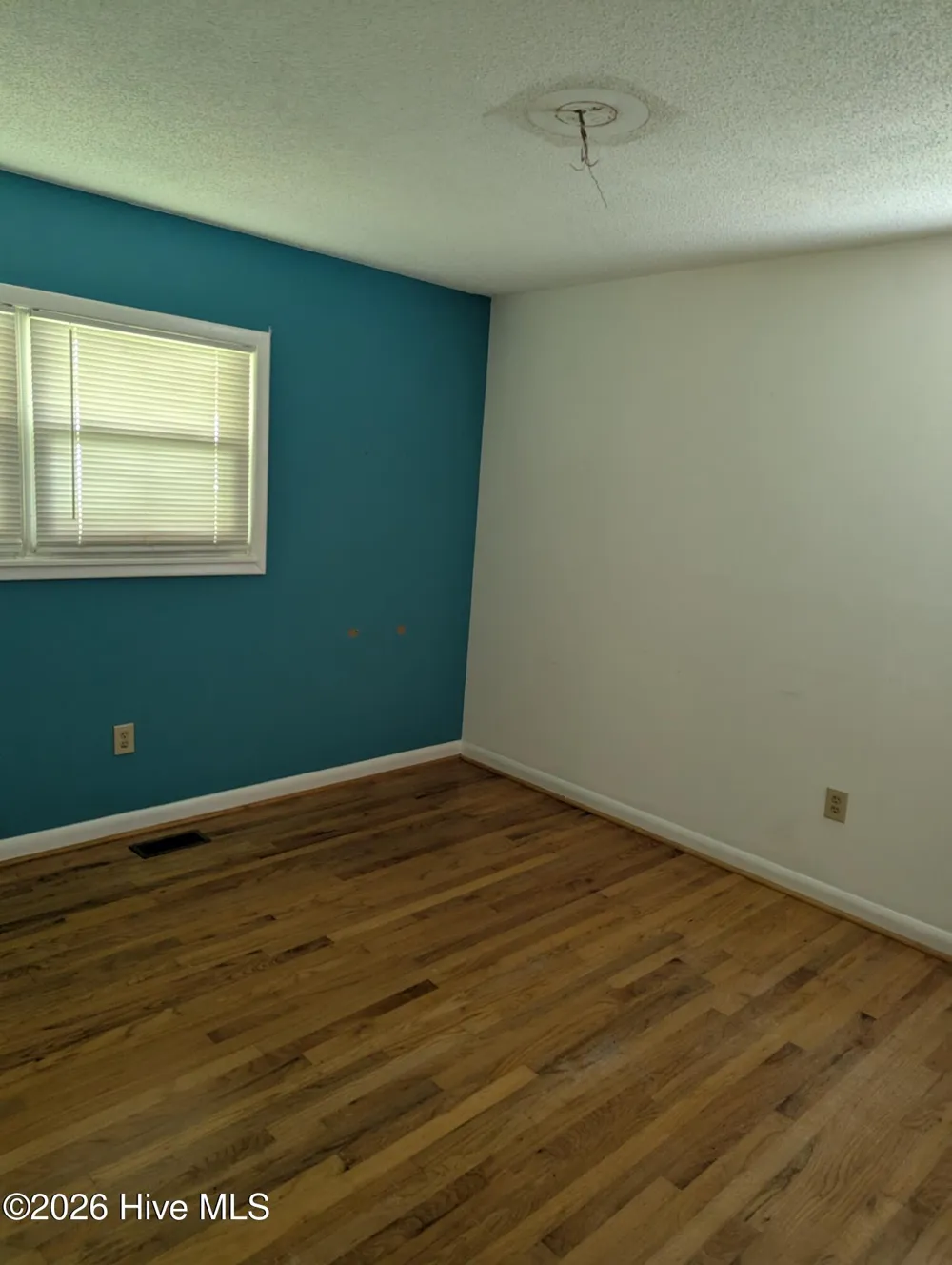 900 E Nicholson Street Clinton, NC 28328