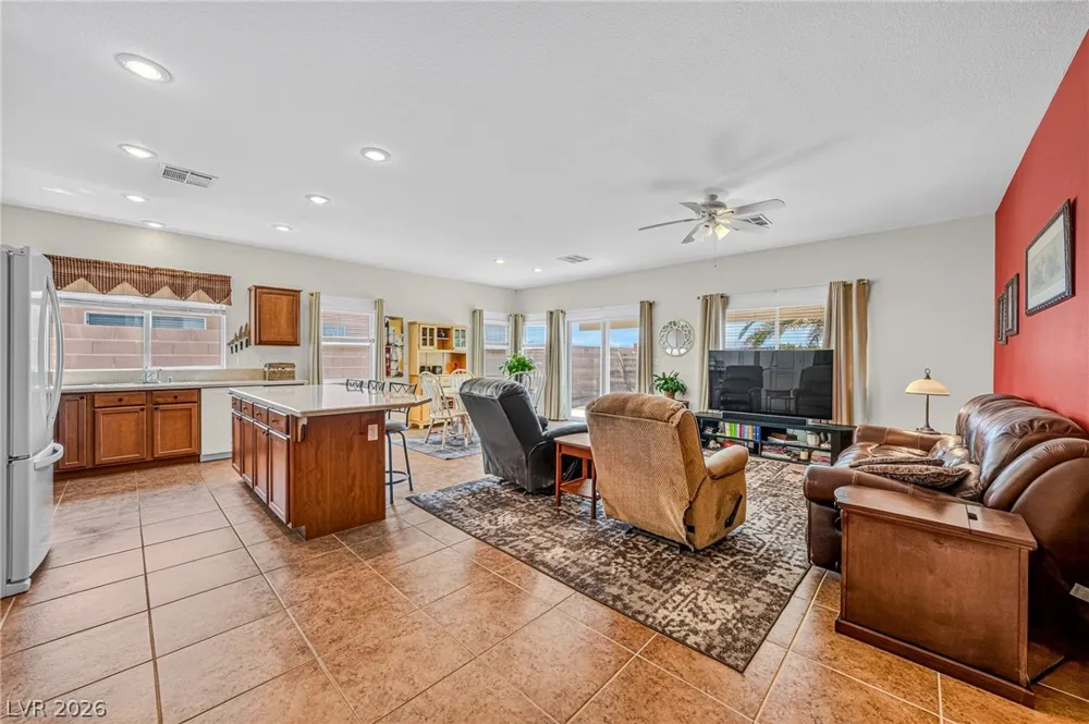 4310 S Gressa Street Pahrump, NV 89061
