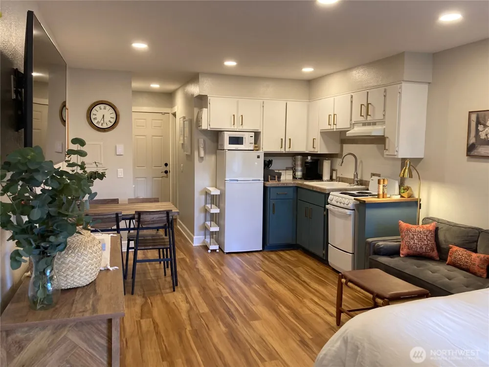 250 Tucker Avenue #2 Friday Harbor, WA 98250