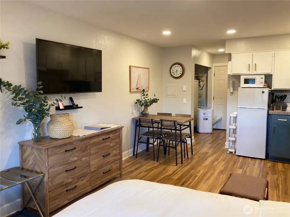 250 Tucker Avenue #2 Friday Harbor, WA 98250