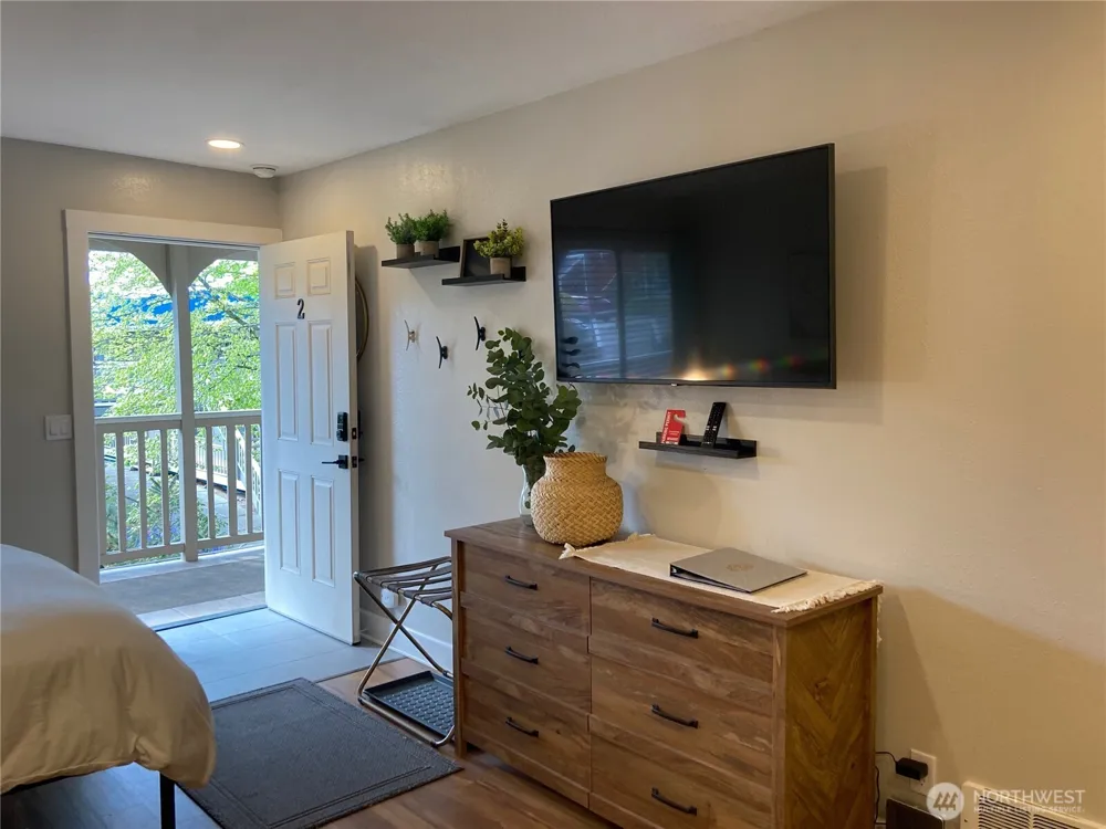 250 Tucker Avenue #2 Friday Harbor, WA 98250