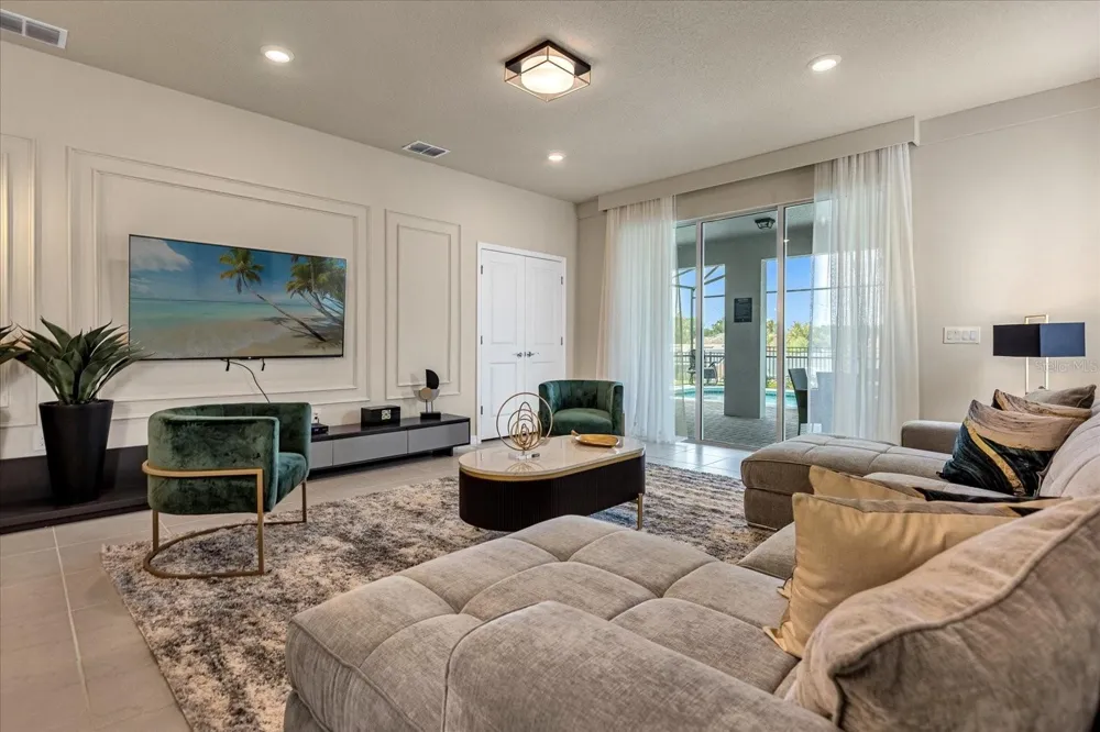 3841 LANA AVENUE Davenport, FL 33897