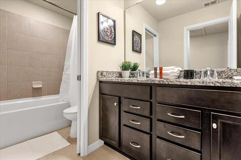 3841 LANA AVENUE Davenport, FL 33897