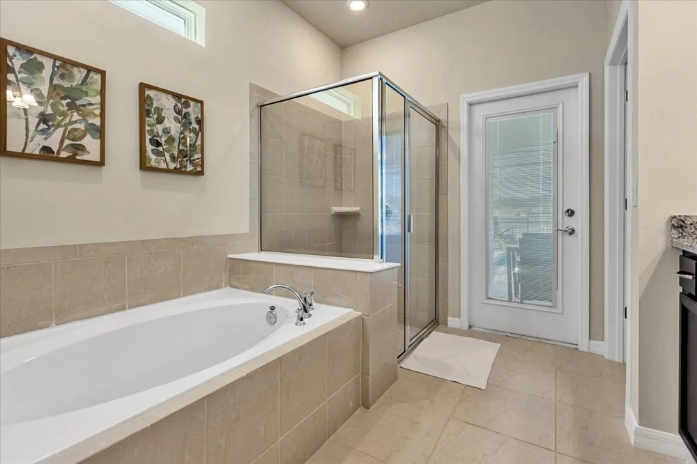 3841 LANA AVENUE Davenport, FL 33897