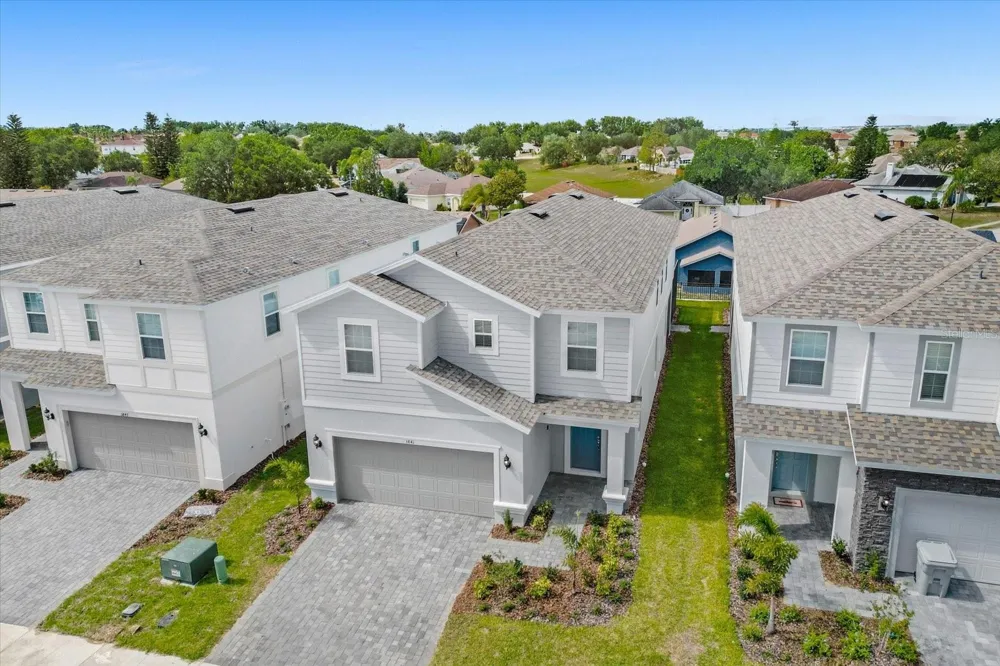 3841 LANA AVENUE Davenport, FL 33897