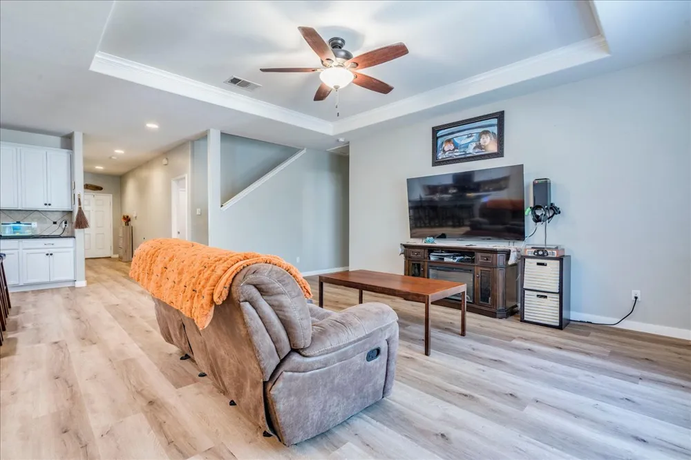 1054 Clark Brothers Drive Buda, TX 78610