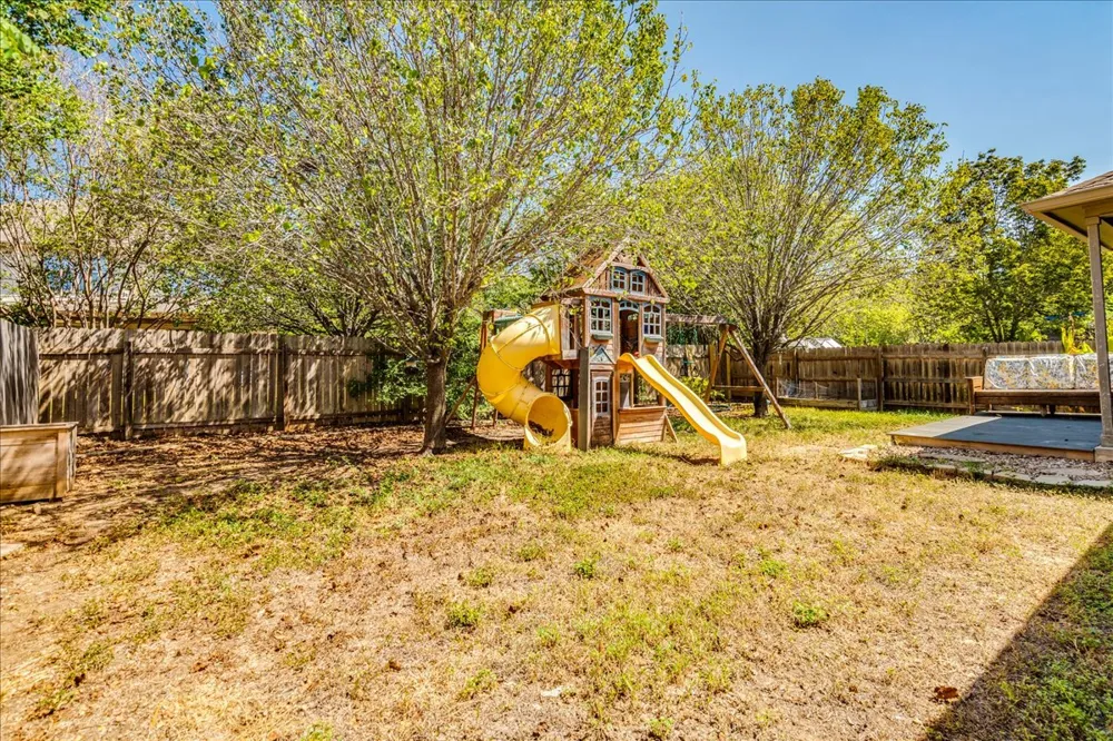 1054 Clark Brothers Drive Buda, TX 78610