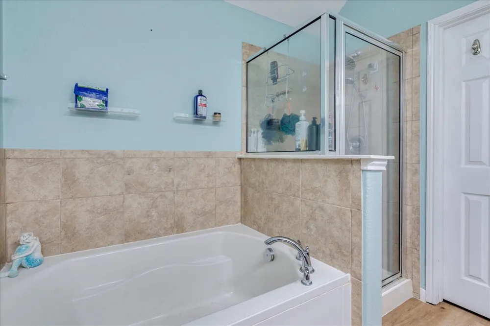 1054 Clark Brothers Drive Buda, TX 78610