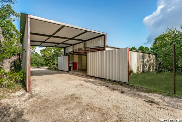 2810 HILINE DR Bulverde, TX 78163