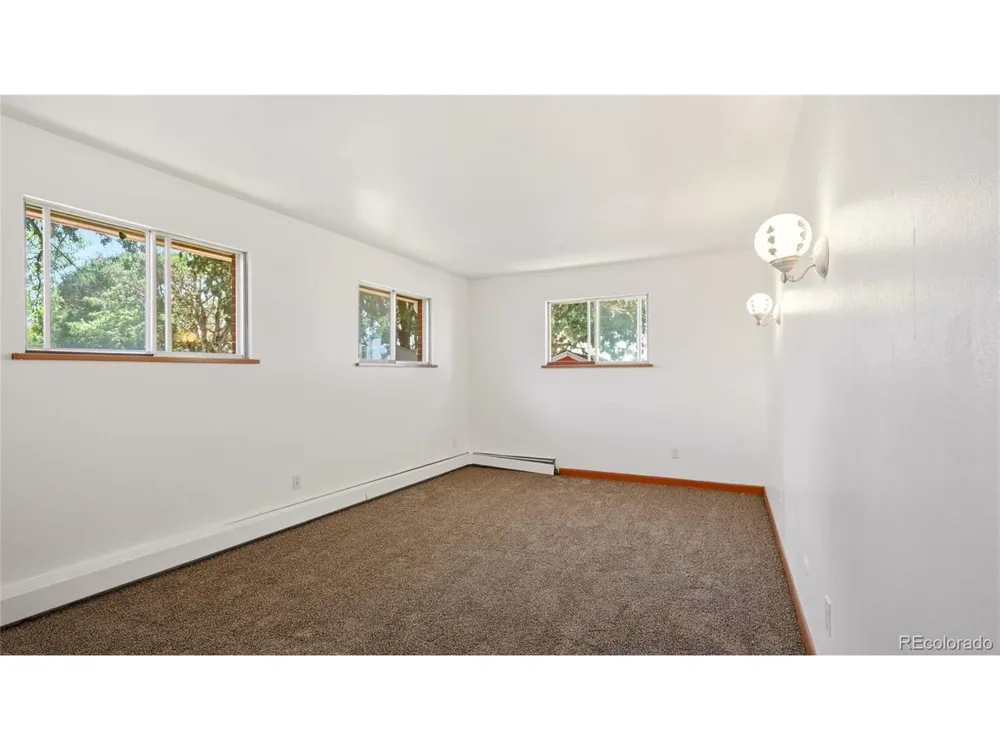 933 Lane Street Fort Morgan, CO 80701