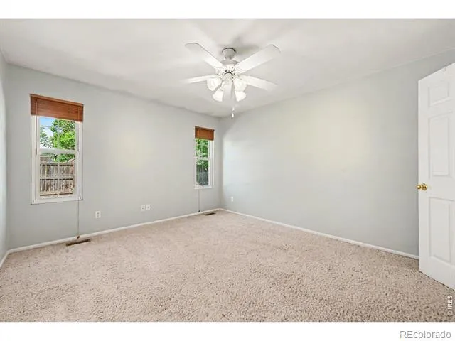 327 44th Ave Ct Greeley, CO 80634