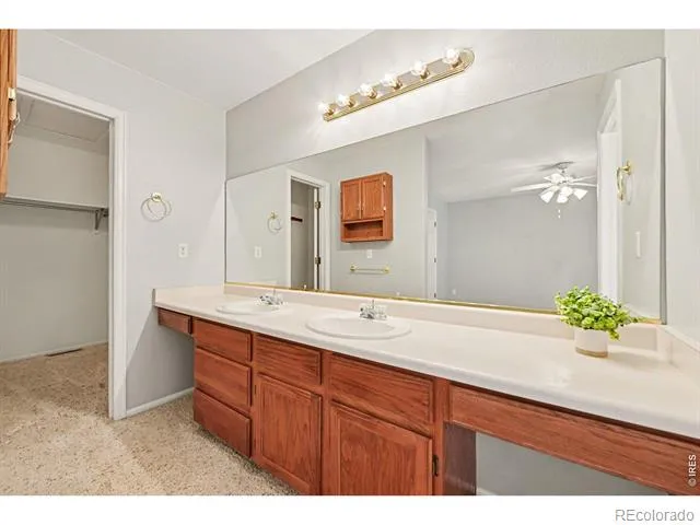 327 44th Ave Ct Greeley, CO 80634