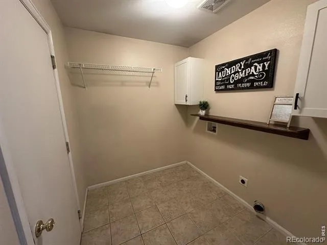 327 44th Ave Ct Greeley, CO 80634