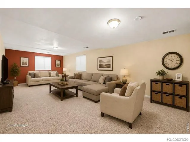 327 44th Ave Ct Greeley, CO 80634