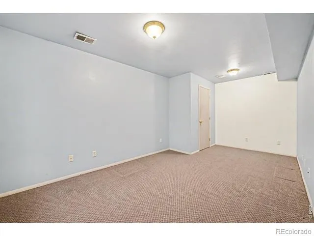 327 44th Ave Ct Greeley, CO 80634