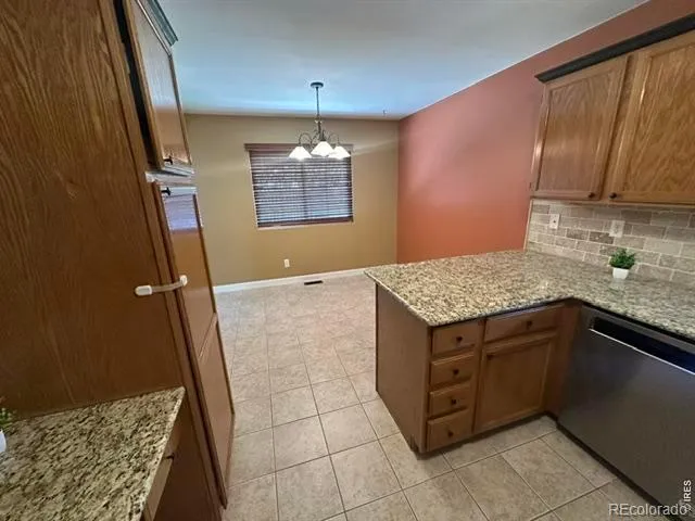 327 44th Ave Ct Greeley, CO 80634