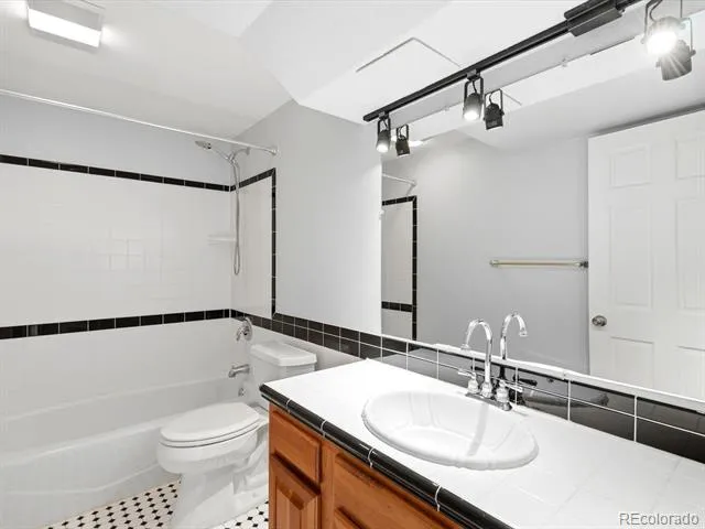 2626 W 26th Avenue Denver, CO 80211