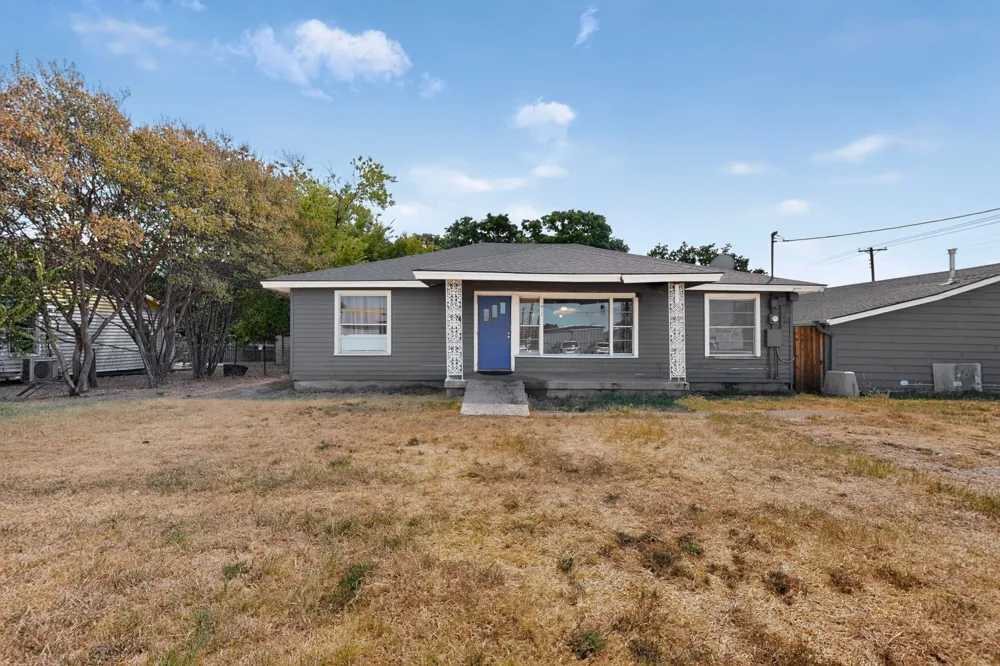 3004 Hickory Tree Road Balch Springs, TX 75180