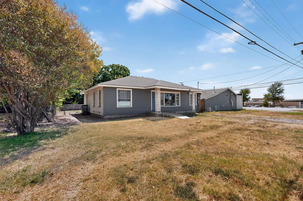 3004 Hickory Tree Road Balch Springs, TX 75180