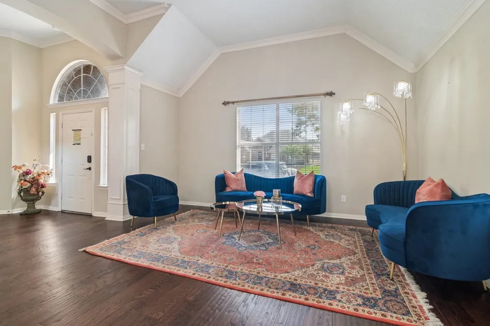 305 Andre Drive Irving, TX 75063