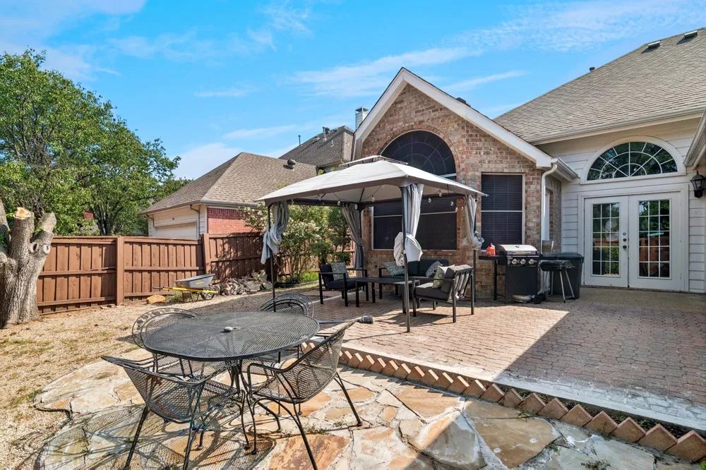 305 Andre Drive Irving, TX 75063