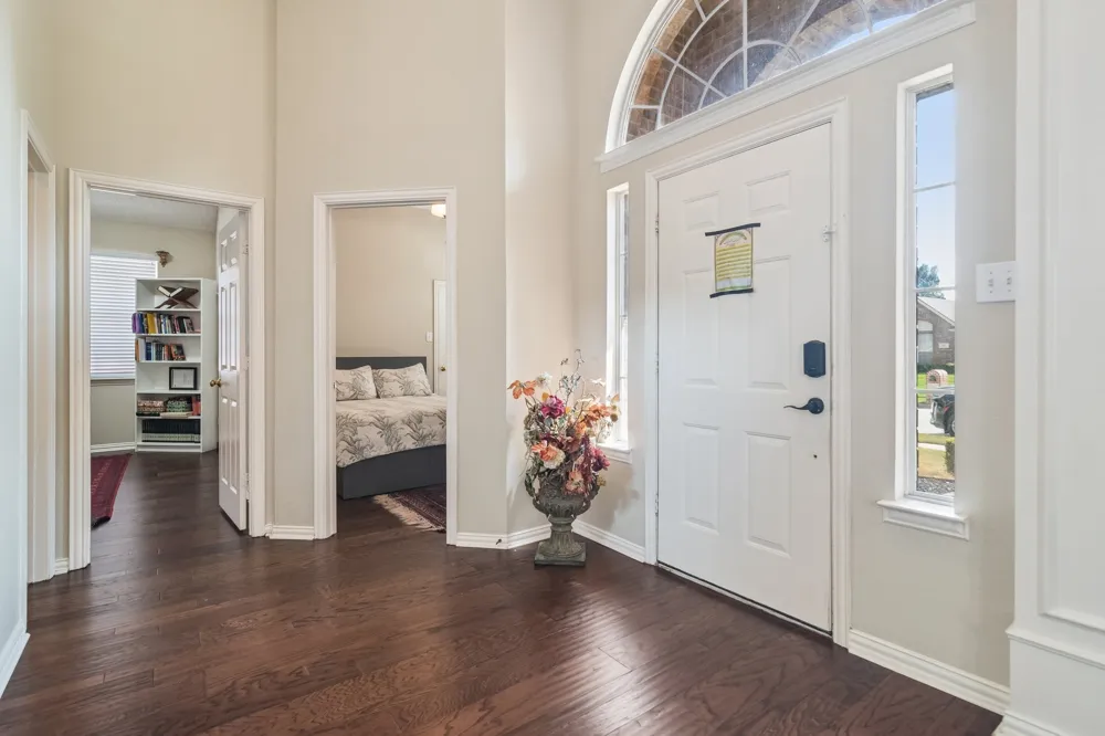 305 Andre Drive Irving, TX 75063