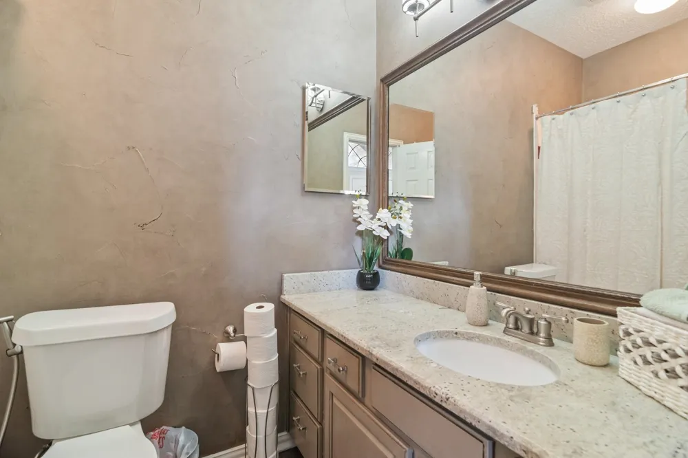 305 Andre Drive Irving, TX 75063